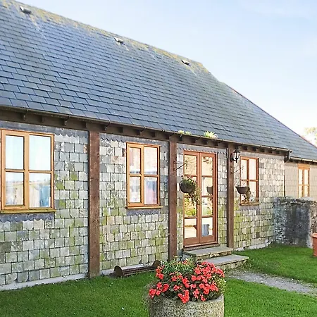 Charming And Contemporary Converted Family Barn In Cornwall With Priva Hotel 3*